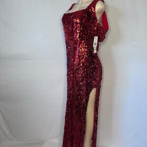 Jump Apparel Red Sequin prim /formal Maxi Dress Open Back Side Slit 17/18 NWT